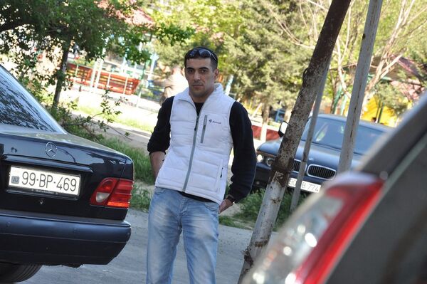  ,   Faik, 43 ,   
