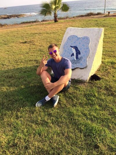  ,   Adrian, 29 ,   ,   , c , 