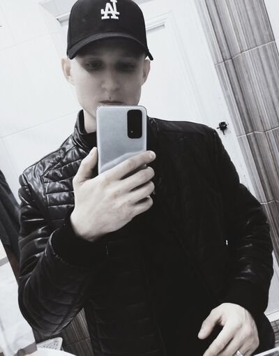  ,   Maxim, 31 ,   ,   
