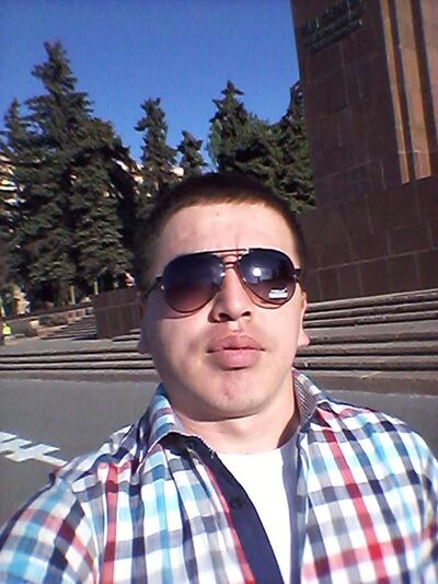  ,   Dima, 35 ,   