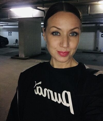  ,   Mamma Mia, 19 ,  