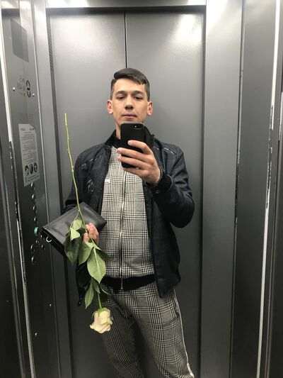  ,   Vladislav, 32 ,   ,   , c , 