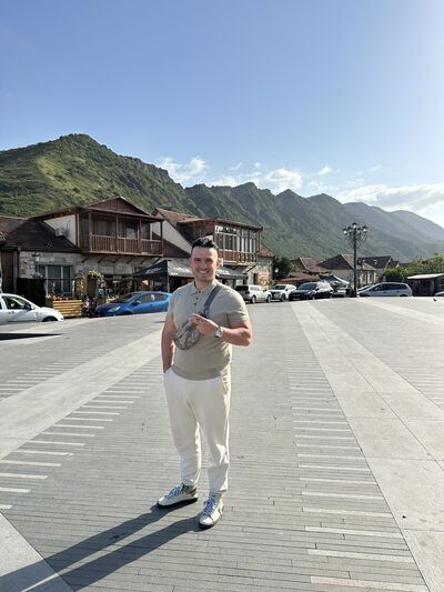  ,   Vahe, 35 ,   ,   