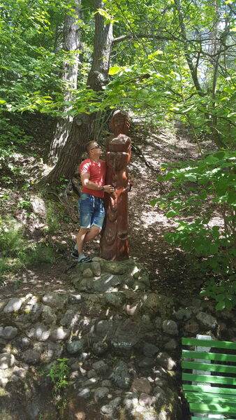  ,   Andrej, 43 ,   ,   , c 