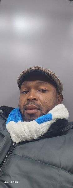  ,   Dieu merci, 37 ,   ,   