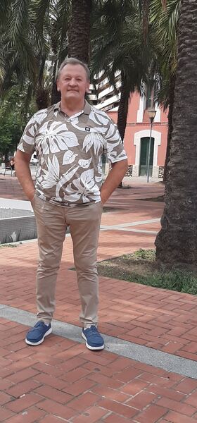  Girona,   , 66 ,   ,   , c 