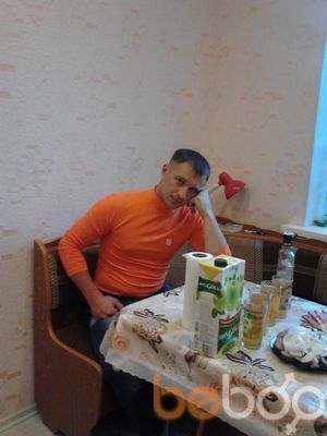  ,   Alex, 40 ,   