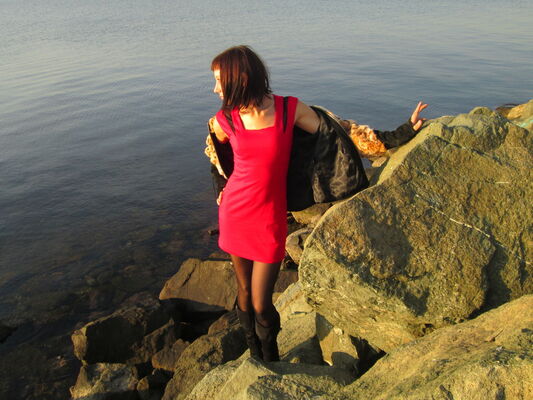  ,   Viktoria, 39 ,   ,   , c 