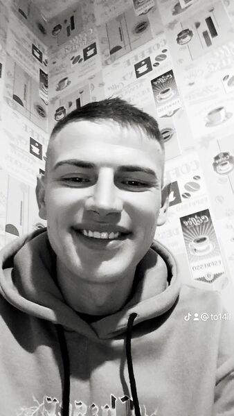  ,   Ilie, 32 ,   ,   
