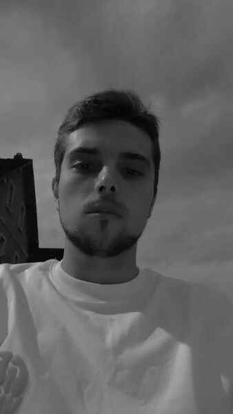  Frankfurt am Main,   Vasyl, 23 ,   ,   