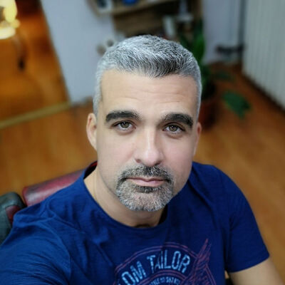  Frankfurt am Main,   Alender, 47 ,   ,   