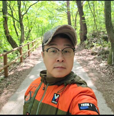  Flamatt,   Jongwoo, 46 ,   ,   , c , 