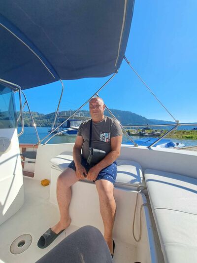  ,   Andriu, 43 ,   ,   