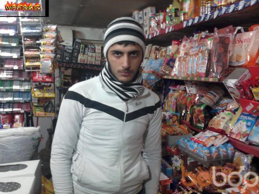  1884221  Vuqar, 33 ,    