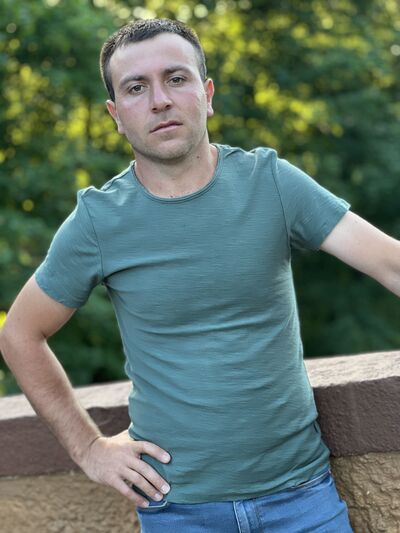  ,   Zahar, 31 ,   ,   , 