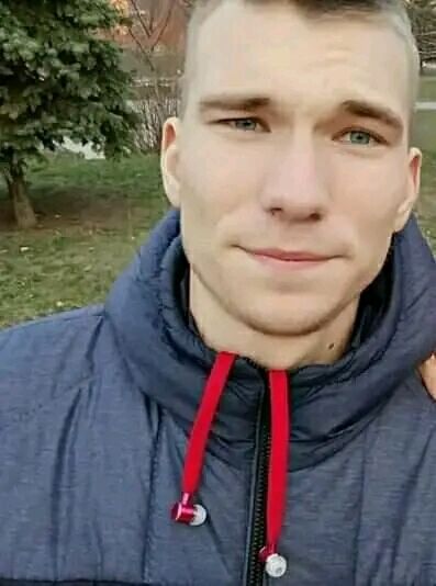  53303301  Valik, 26 ,    