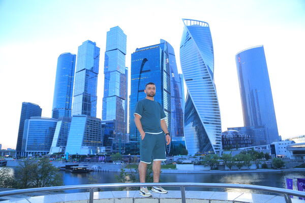  ,   Bobir, 28 ,   ,   