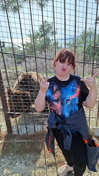  ,   Katirina, 37 ,   ,   
