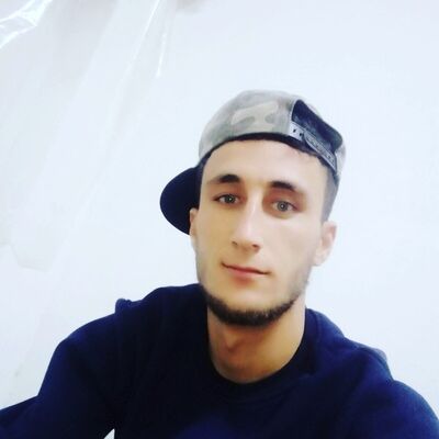  ,   Abror, 32 ,   ,   , c , 