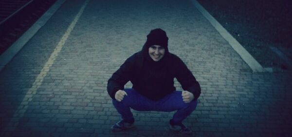  ,   Artem, 34 ,  
