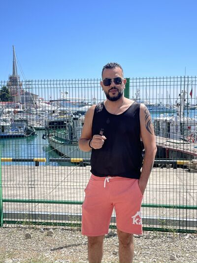  ,   Bassam, 37 ,   ,   