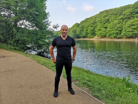  ,   Sergej, 48 ,   ,   , c 