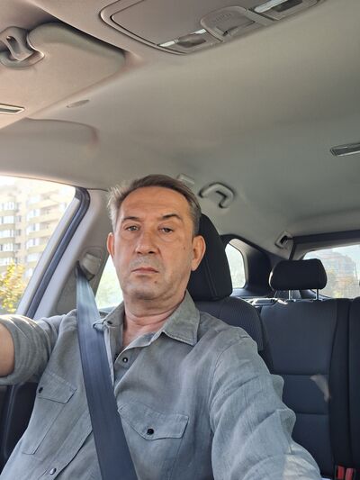  ,   Vadim, 55 ,   ,   