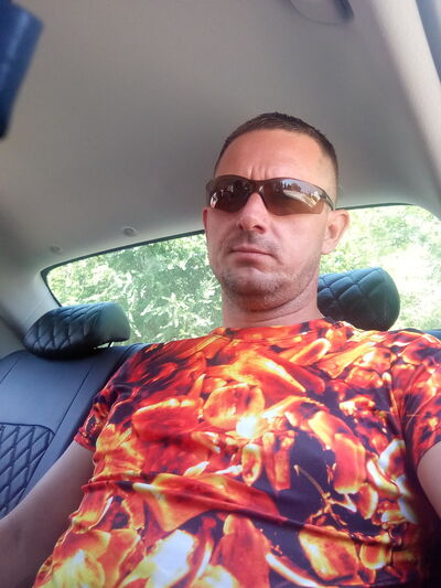 ,   Eduard , 43 ,   ,   , c 