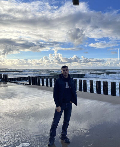  ,   , 28 ,   ,   