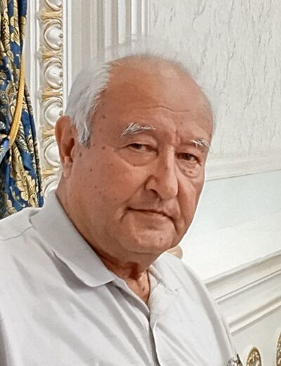  ,   Hqjudzwd, 74 ,   ,   