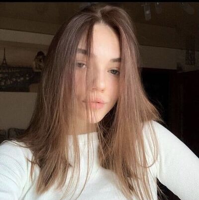  ,   Elena, 26 ,   ,   