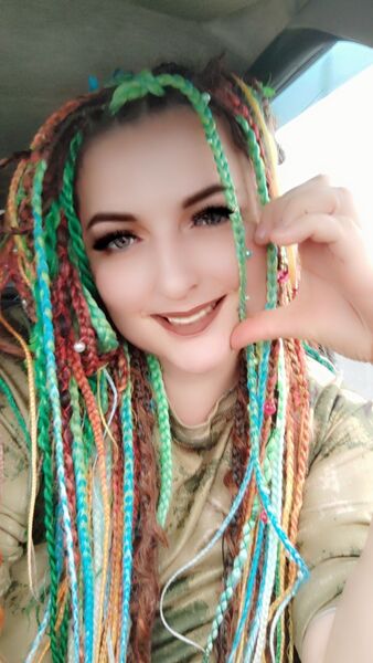  ,   Roxie, 35 ,   ,   , c , 