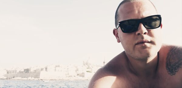  Malta,   Milovan, 37 ,   ,   , c 