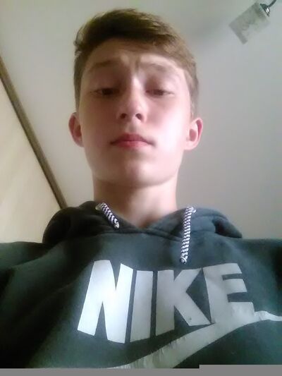  ,   Valentin, 27 ,   ,   , c 