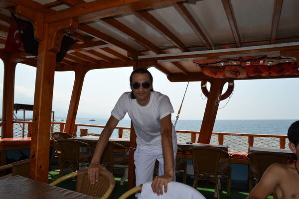  ,   Paata, 48 ,   