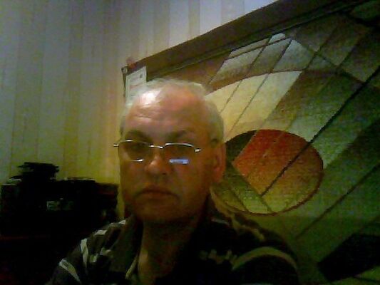  ,   Alex, 61 ,   