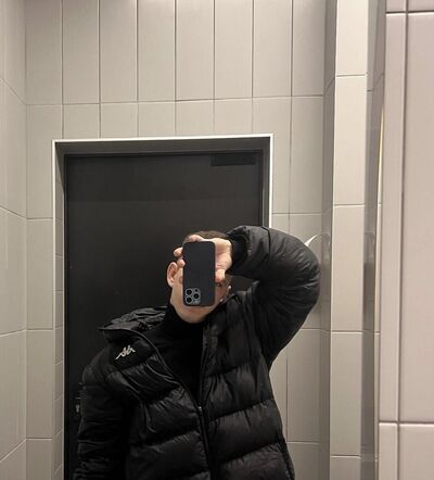  ,   Vladimir, 22 ,   ,   