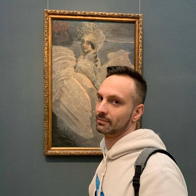 ,   Maxim, 35 ,   c 