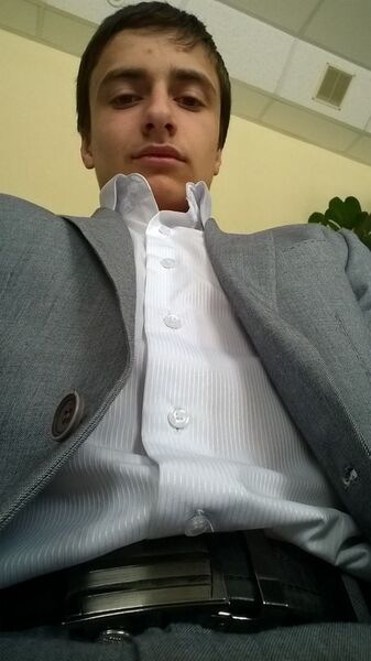  ,   Kamal, 32 ,   