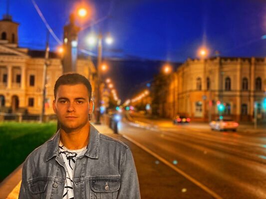  -,   Pavel, 26 ,   ,   , c , 
