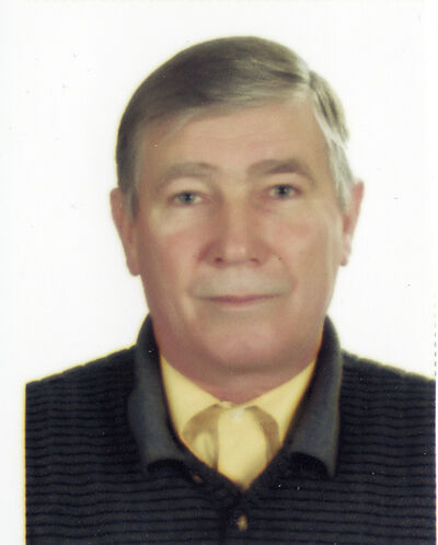  ,   Nik, 67 ,   