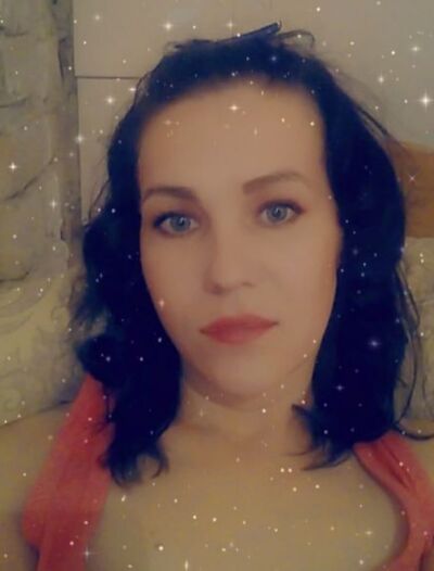  ,   Marina, 39 ,   ,   