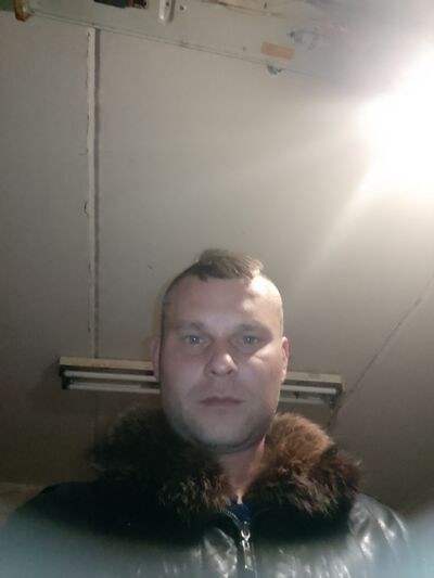  ,   Pavel, 35 ,   c 