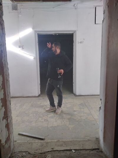  -,   Anton, 36 ,   ,   , 