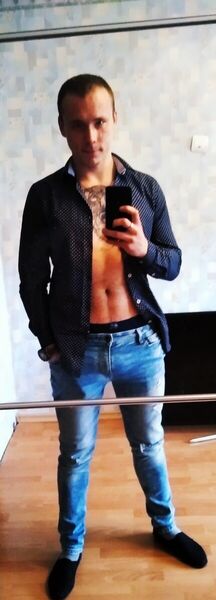  ,   Artur, 30 ,   ,   , c , 