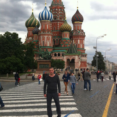  ,   Denis, 44 ,   