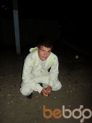  3293851  Grigore, 34 ,    