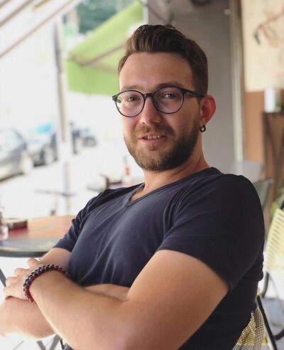  ,   Tolga, 32 ,   ,   