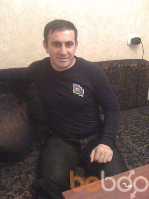  ,   Fariz, 44 ,   