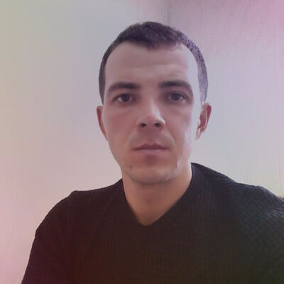  ,   Alex, 31 ,   
